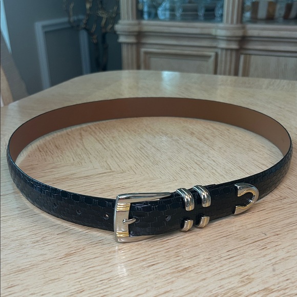 Fine Italian Leather Belt (40)NWOT